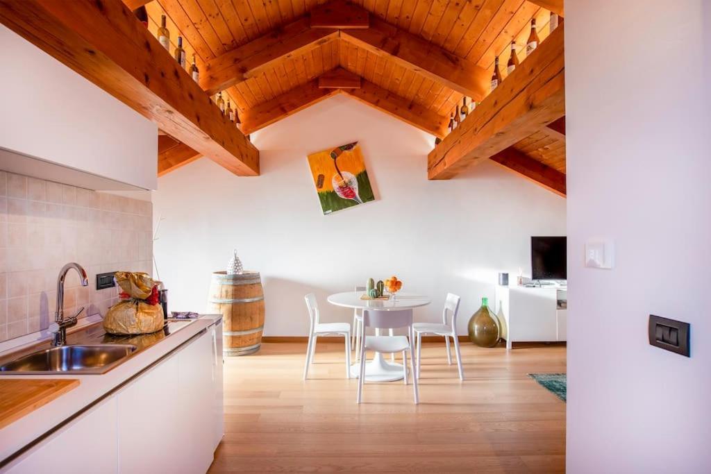 Charming 2.5Room Flat In Center Of Monforte D'Alba Exterior photo