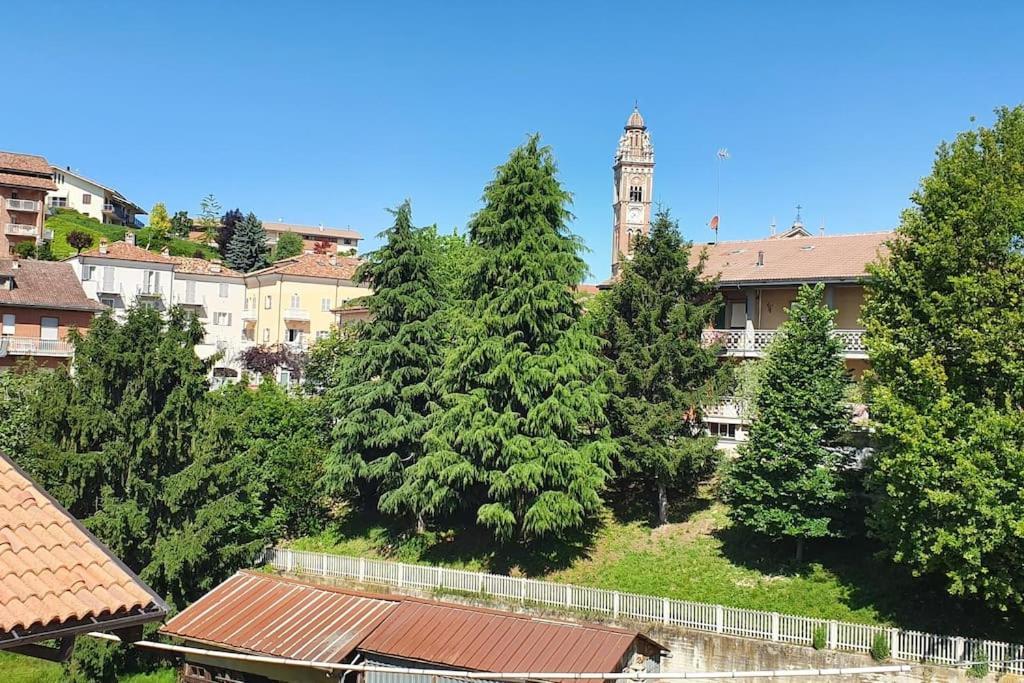 Charming 2.5Room Flat In Center Of Monforte D'Alba Exterior photo
